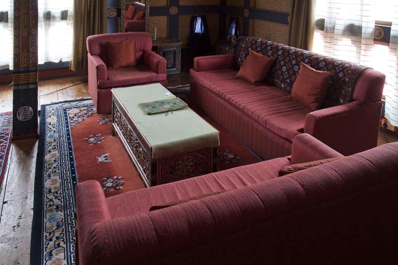 Gangtey Palace Hotel Paro Bagian luar foto