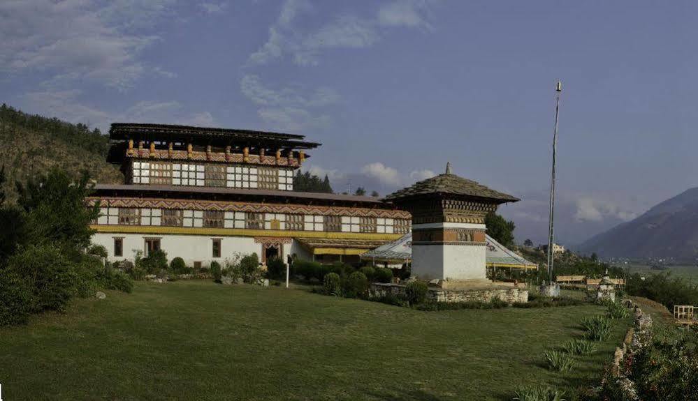 Gangtey Palace Hotel Paro Bagian luar foto
