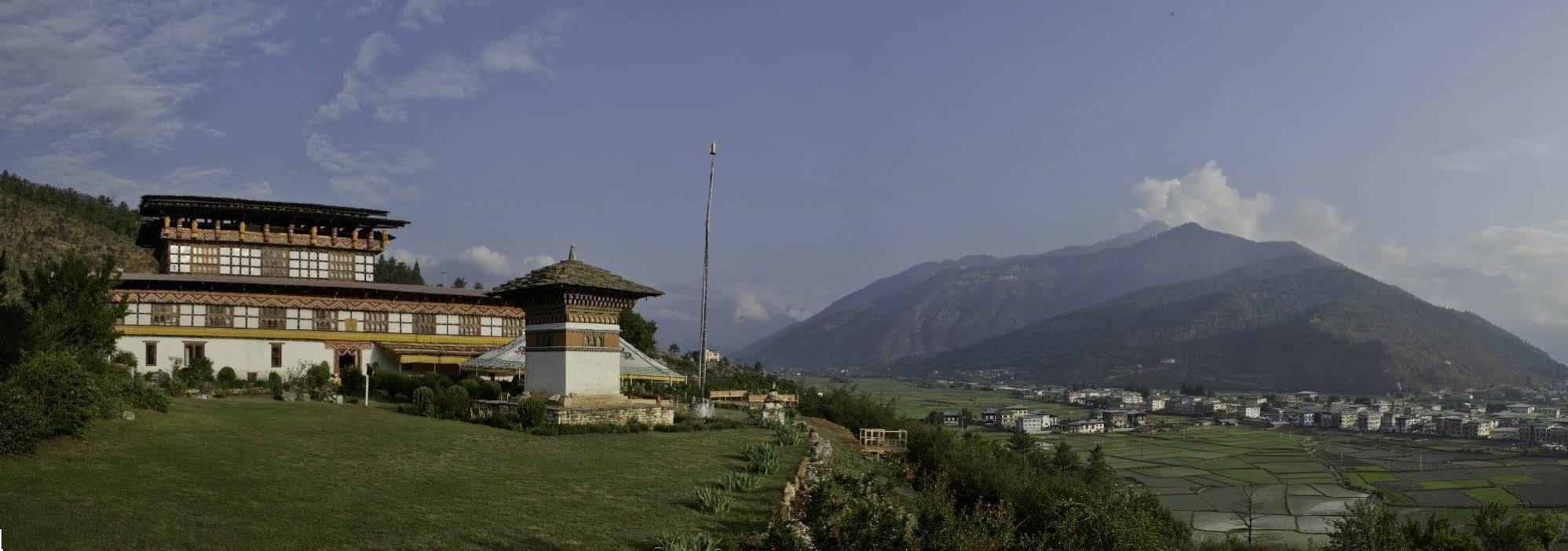Gangtey Palace Hotel Paro Bagian luar foto